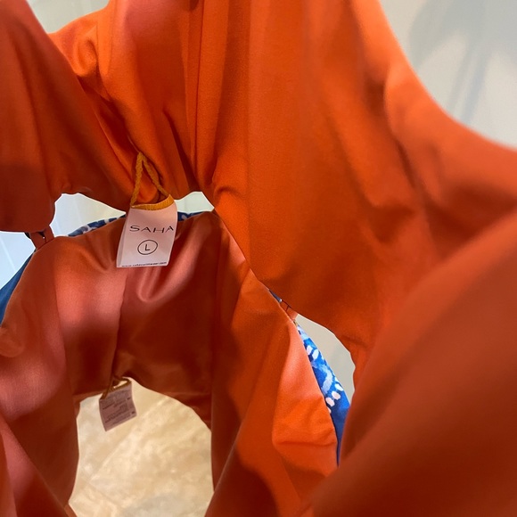 Saha swim suit, size L. NWT, reversible. - Picture 4 of 5